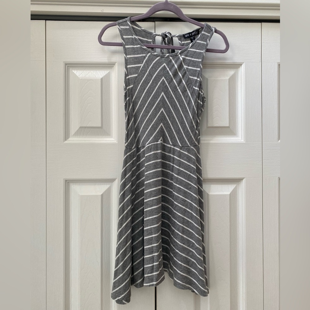 ava & yelly girl’s skater dress SZ 8
